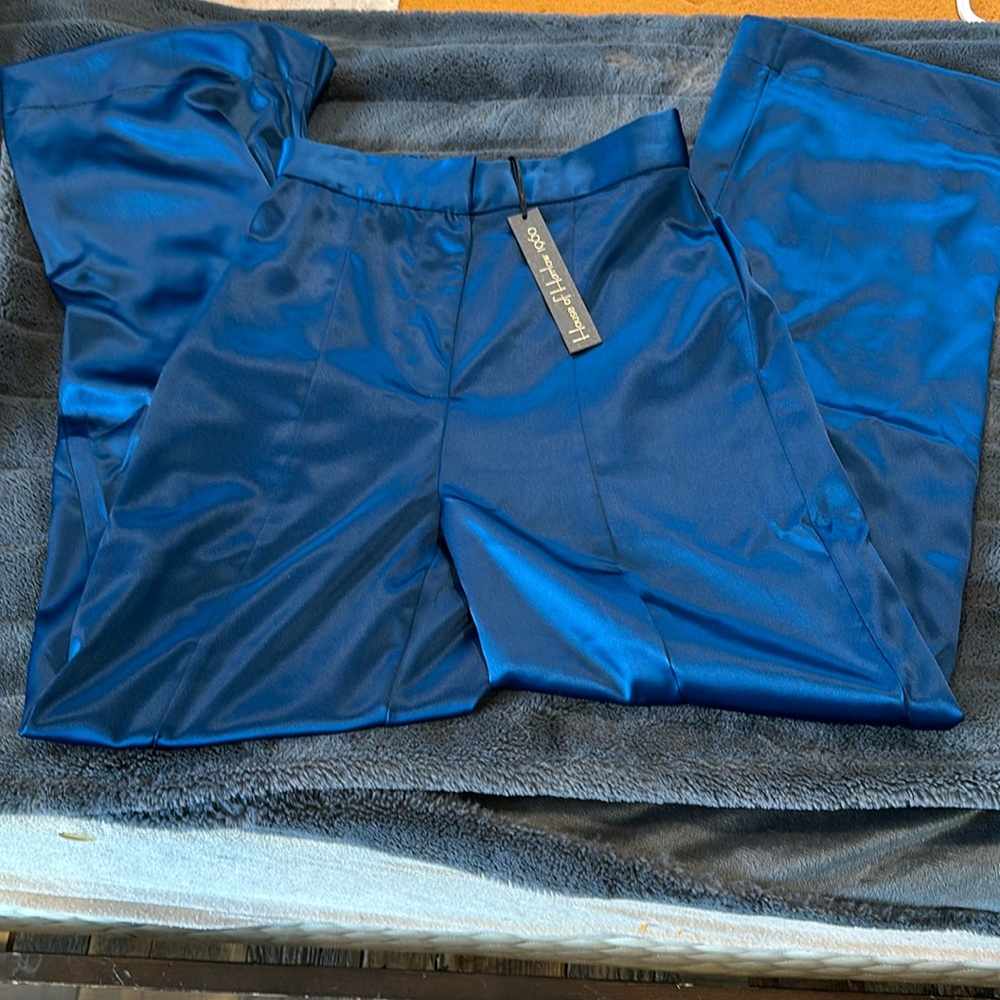 NWT house of Harlow 1960 satin wide leg pants size small